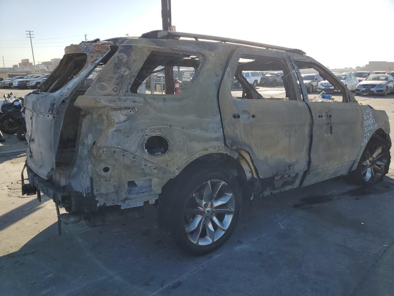 2014 Ford Explorer - Image 3