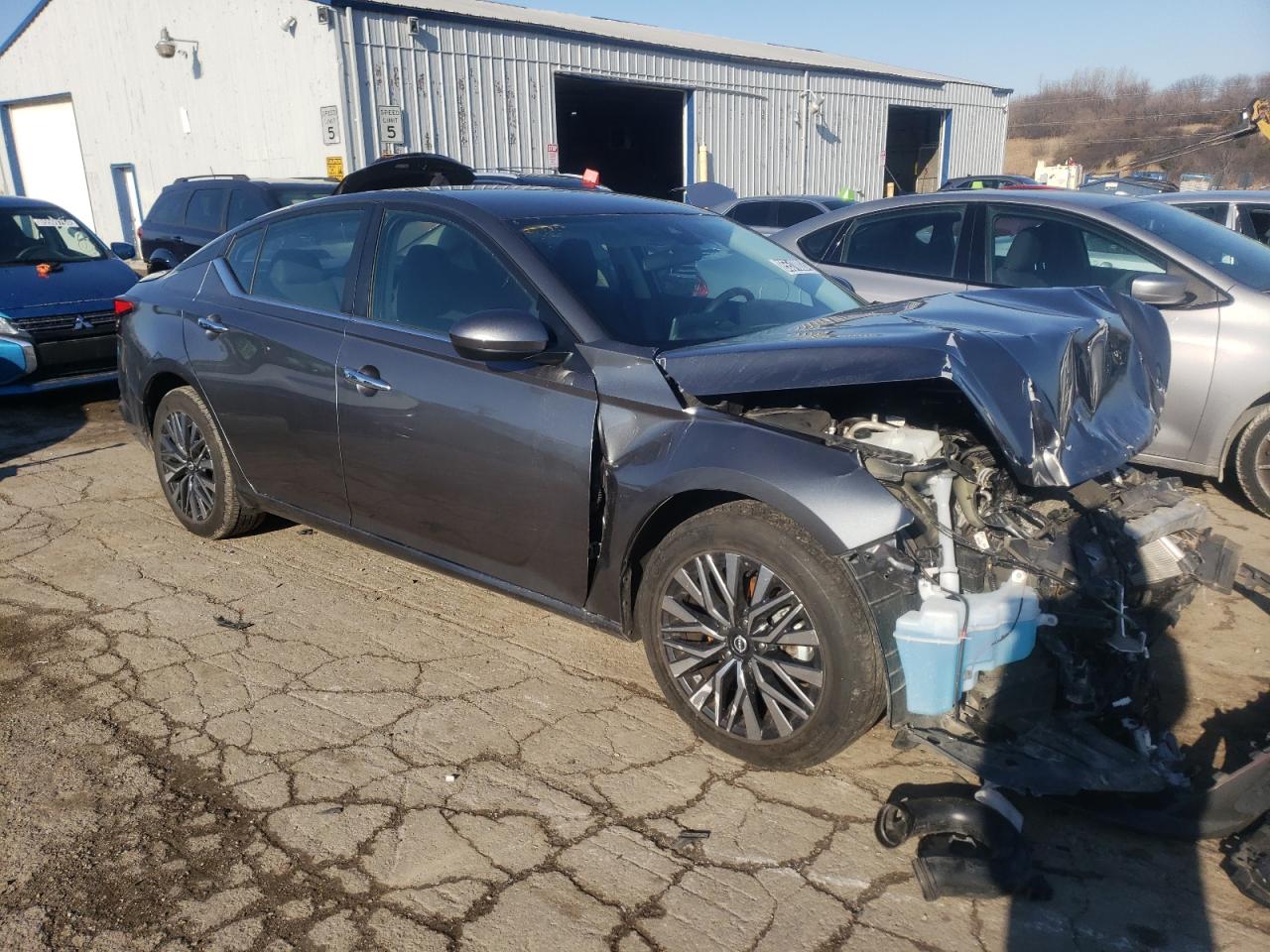 VIN 1N4BL4DV2PN307797 2023 NISSAN ALTIMA no.4