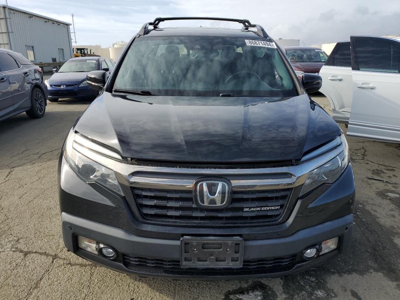 2018 Honda Ridgeline - Image 5