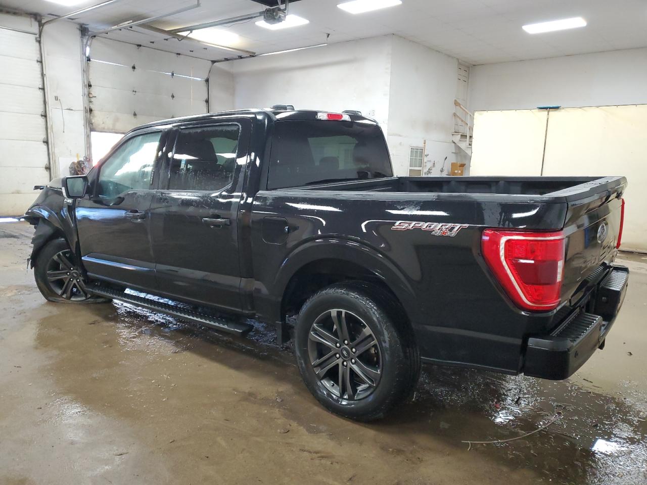 2022 Ford F-150 - Image 2