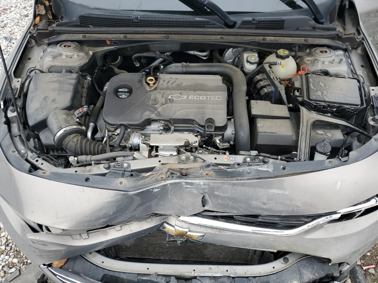 2017 Chevrolet Malibu - Image 13