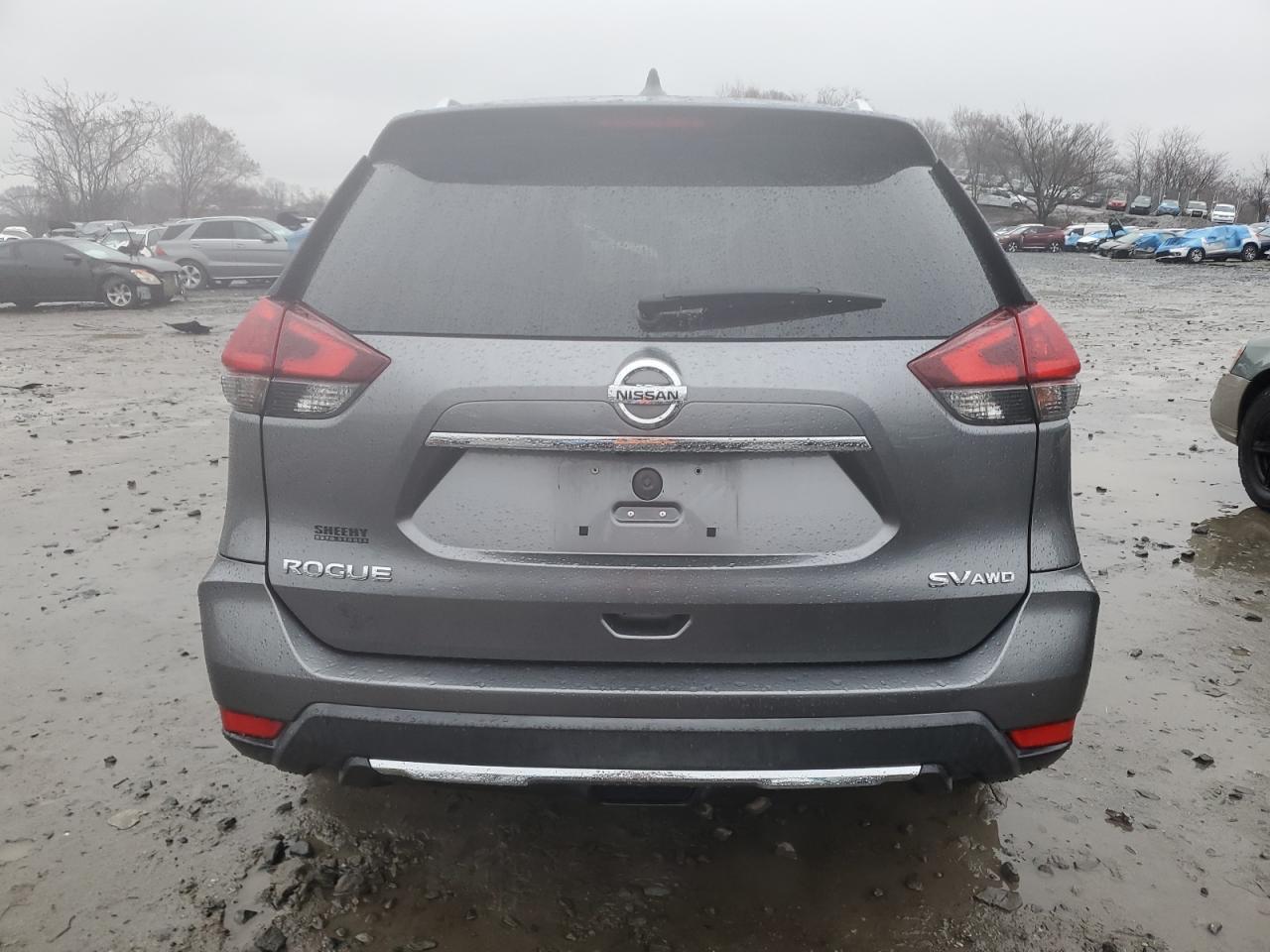 2018 Nissan Rogue - Image 6