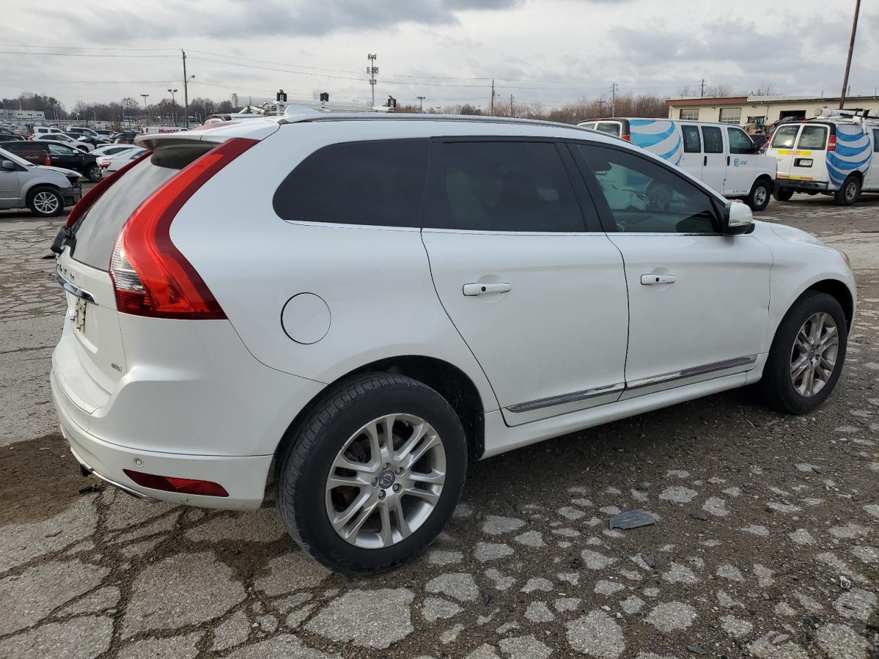 VIN YV4952DZXE2542132 2014 VOLVO XC60 no.3