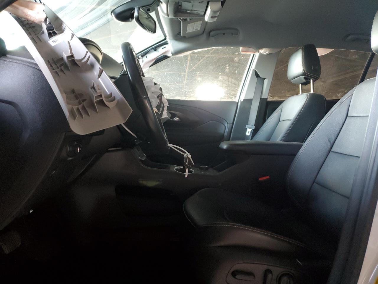 2020 GMC Terrain - Image 7