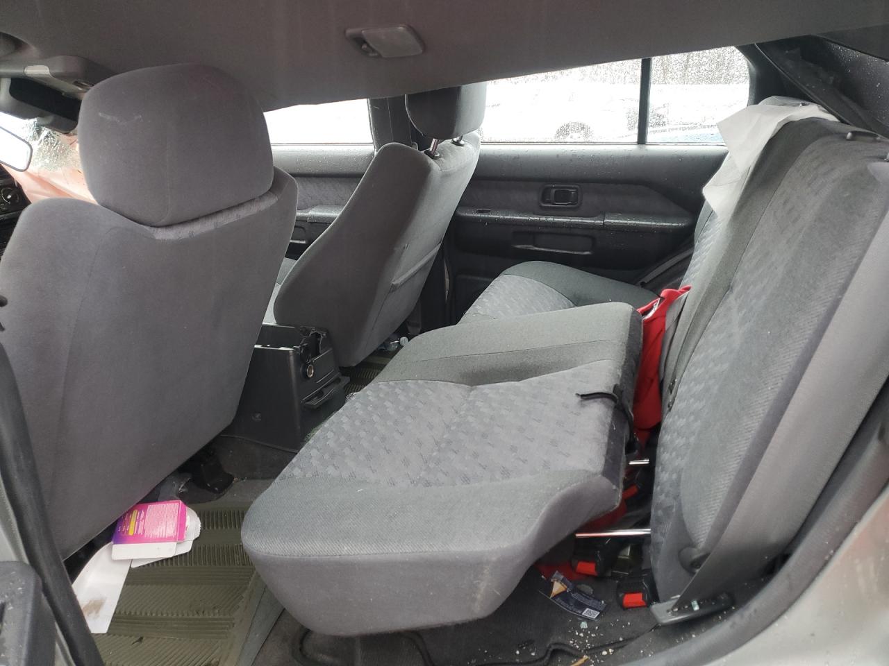 1998 Nissan Pathfinder - Image 11