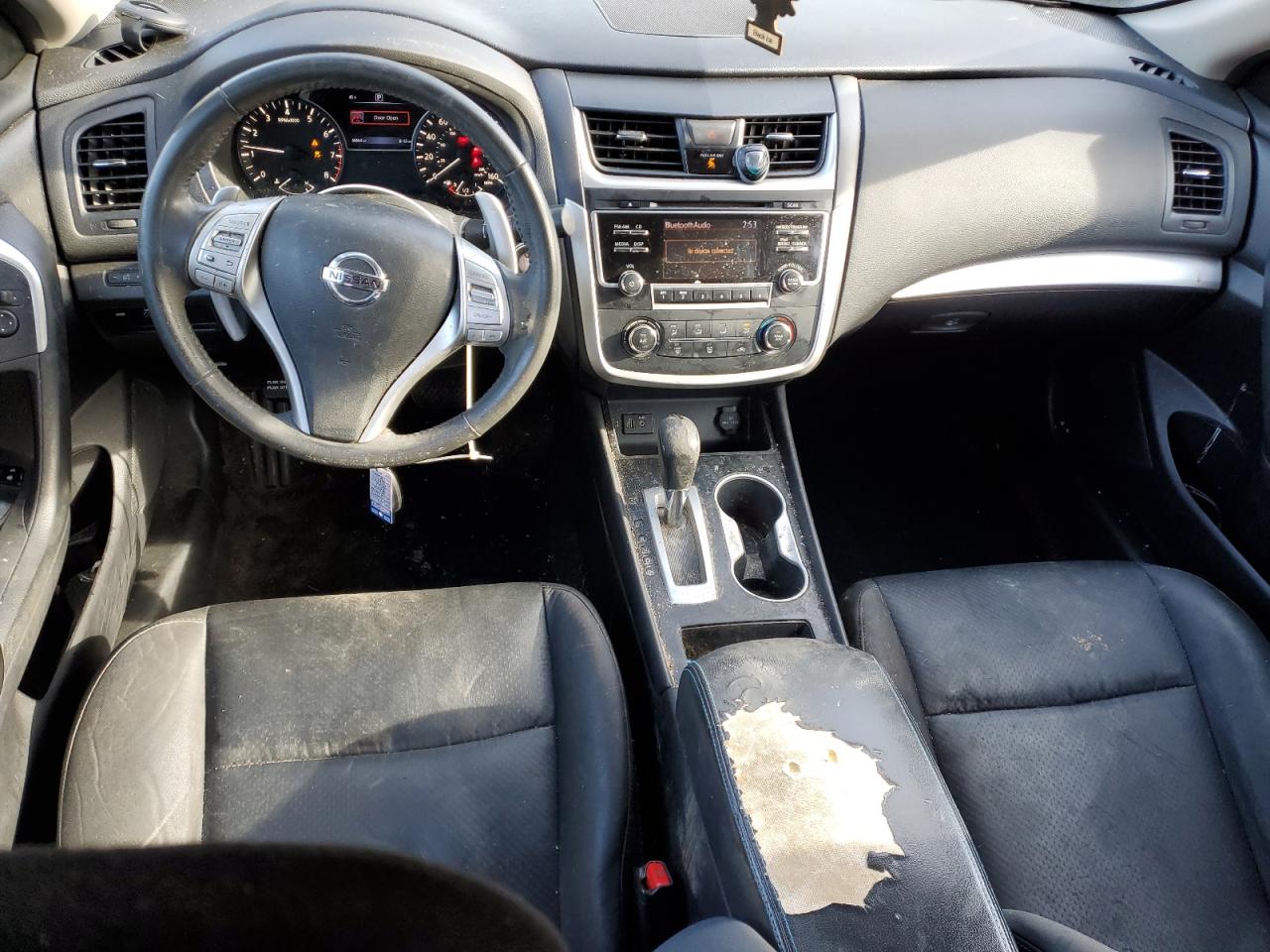 2017 Nissan Altima - Image 8