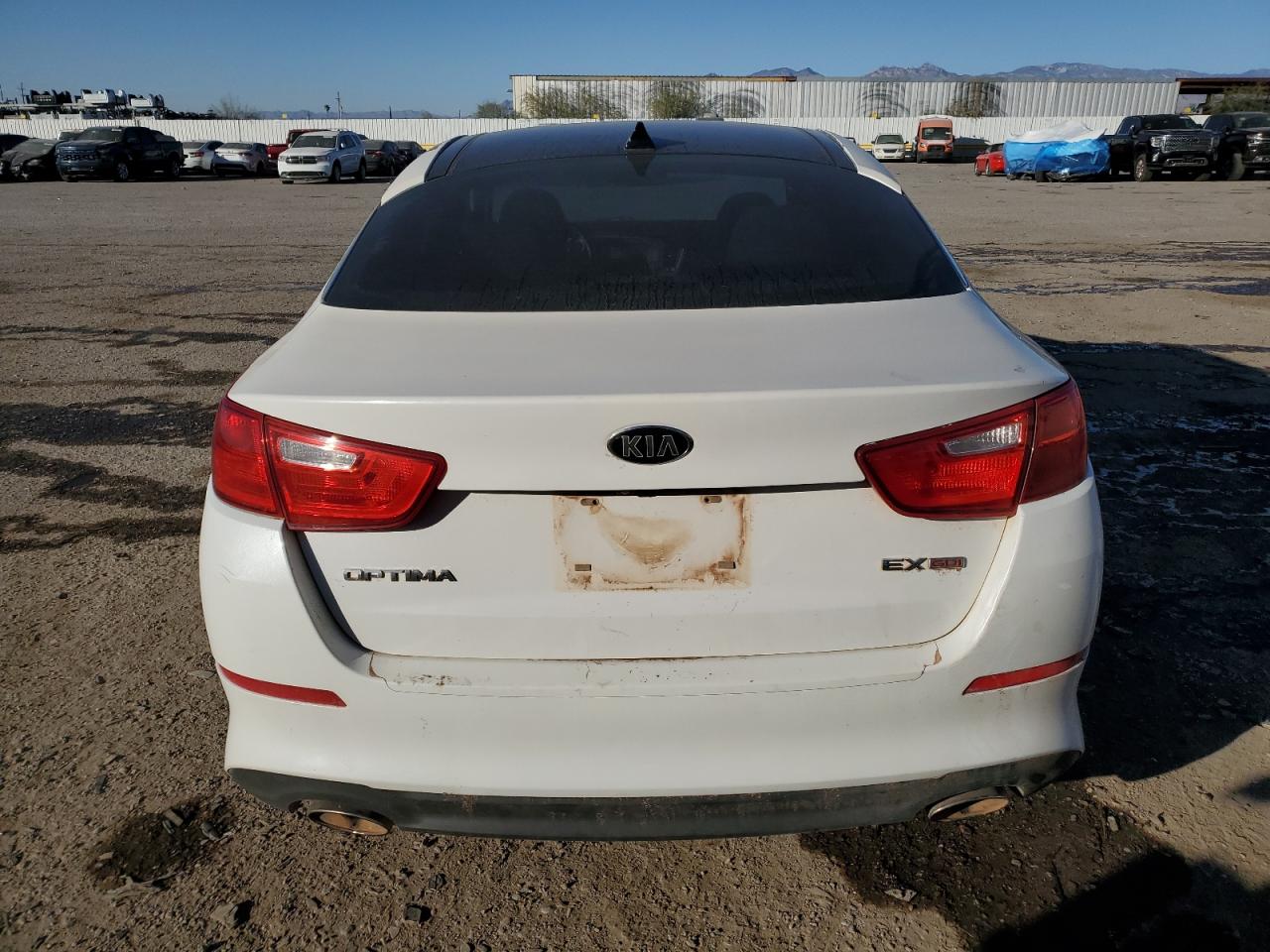 VIN 5XXGN4A73FG393812 2015 KIA OPTIMA no.6