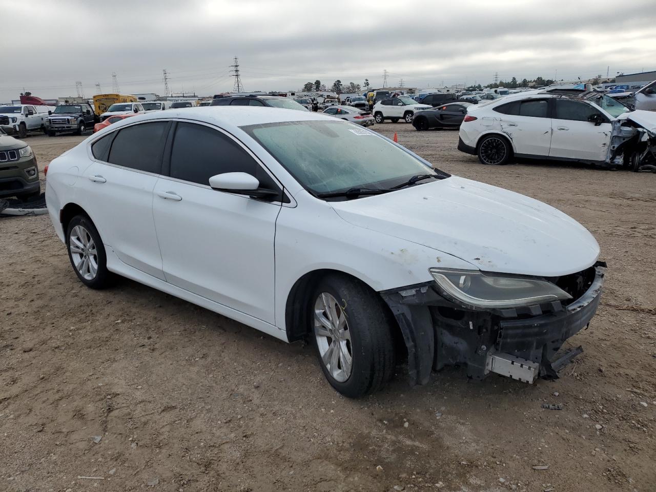 VIN 1C3CCCAB9FN659474 2015 CHRYSLER 200 no.4