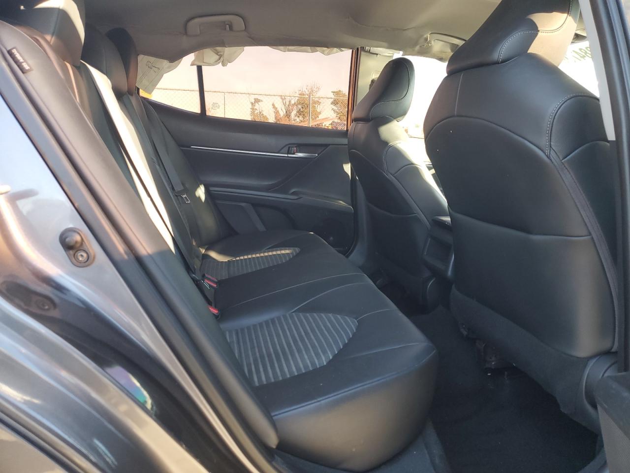2021 Toyota Camry - Image 10