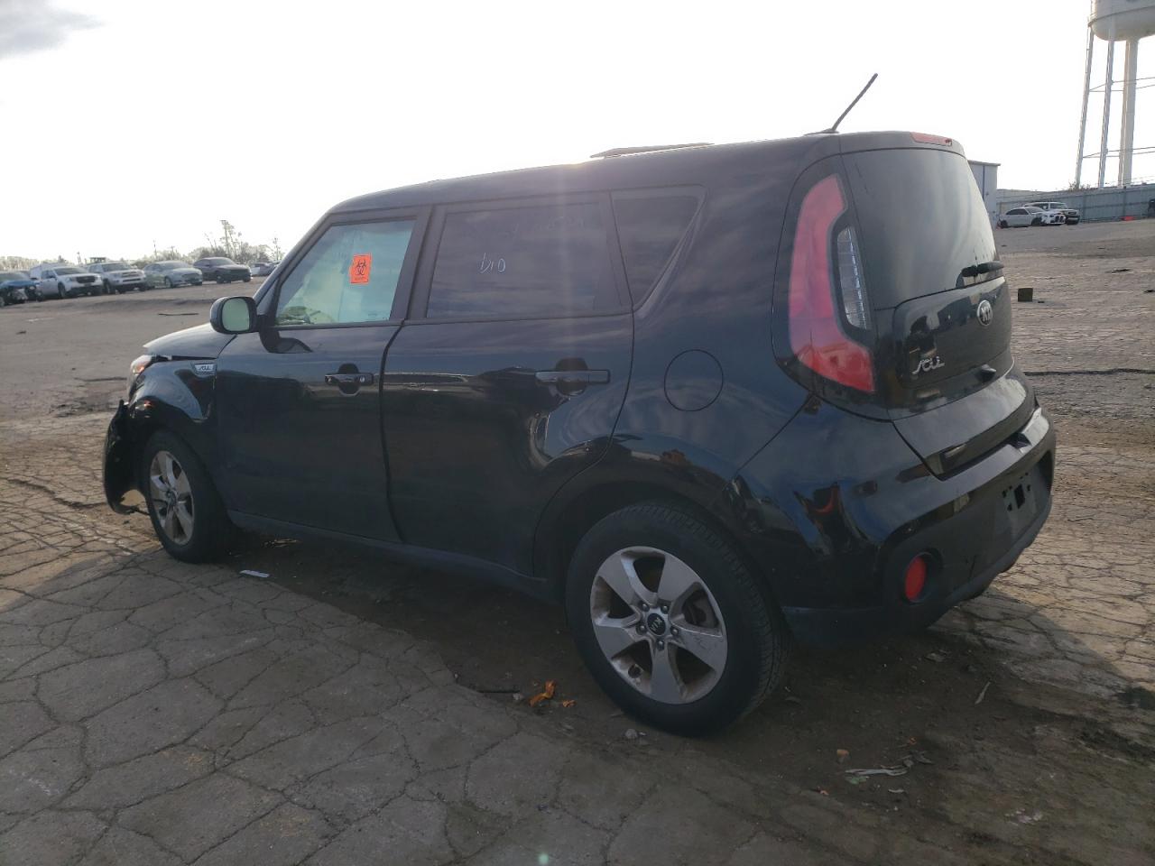 VIN KNDJN2A20K7657618 2019 KIA SOUL no.2