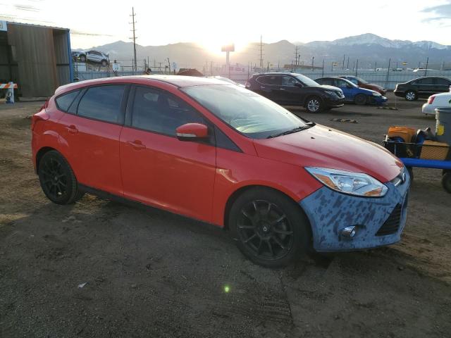  FORD FOCUS 2013 Red