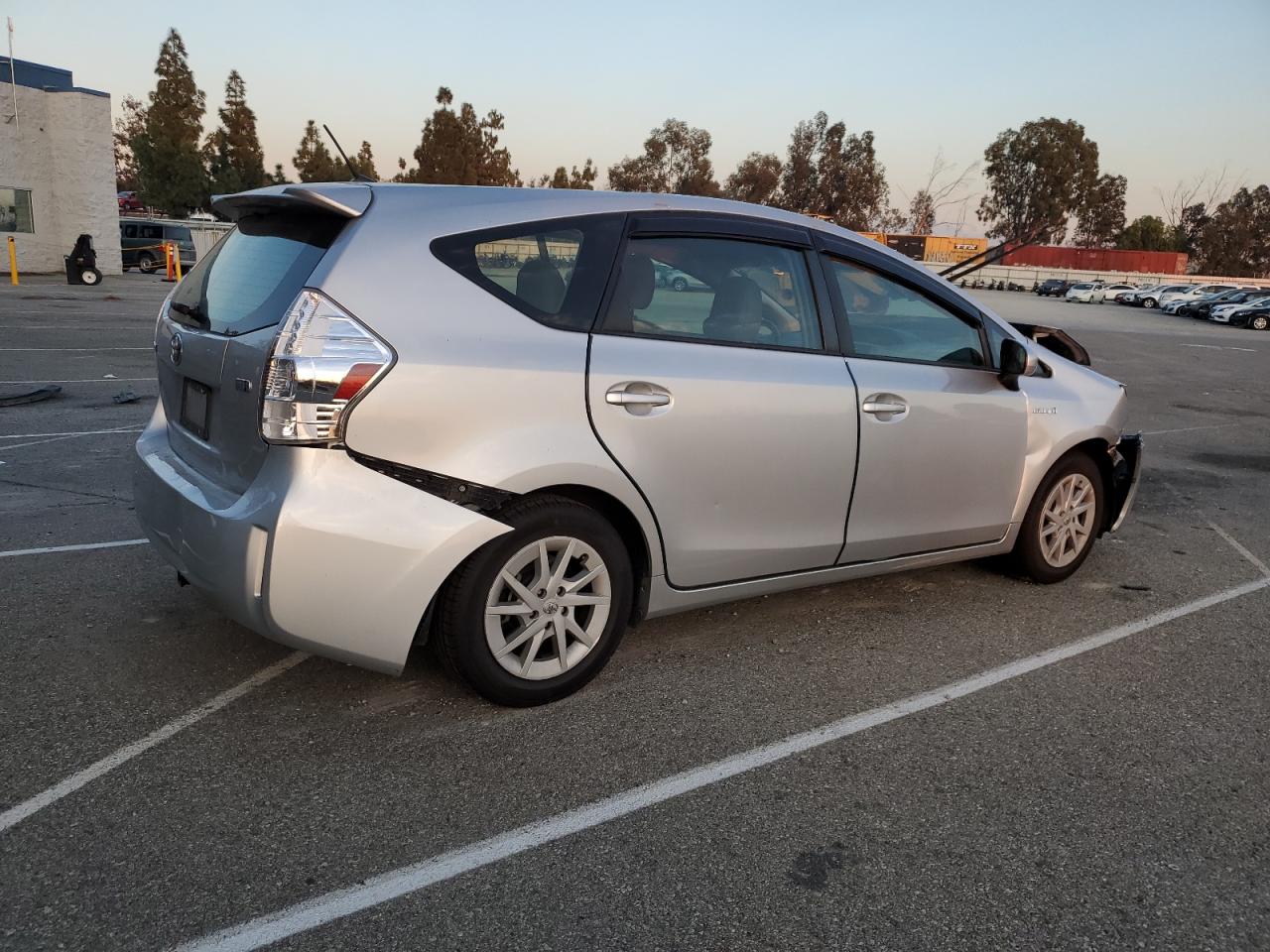 VIN JTDZN3EU4E3309515 2014 TOYOTA PRIUS no.3