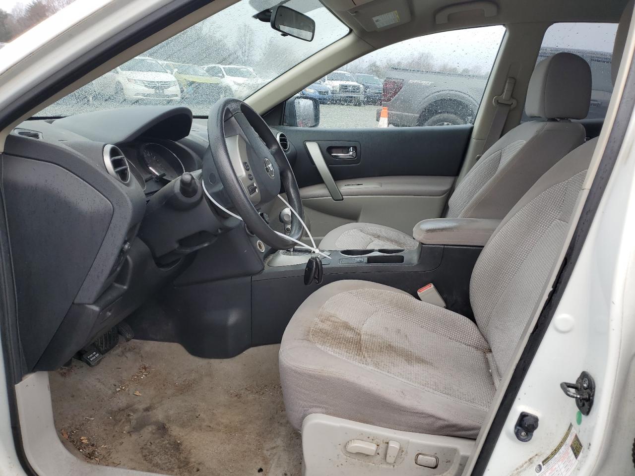 2012 Nissan Rogue - Image 7