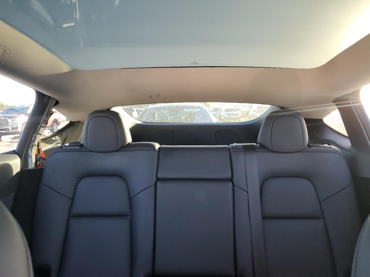 2022 Tesla Model Y VIN: 7SAYGDEE6NA002371 Lot: 85985074