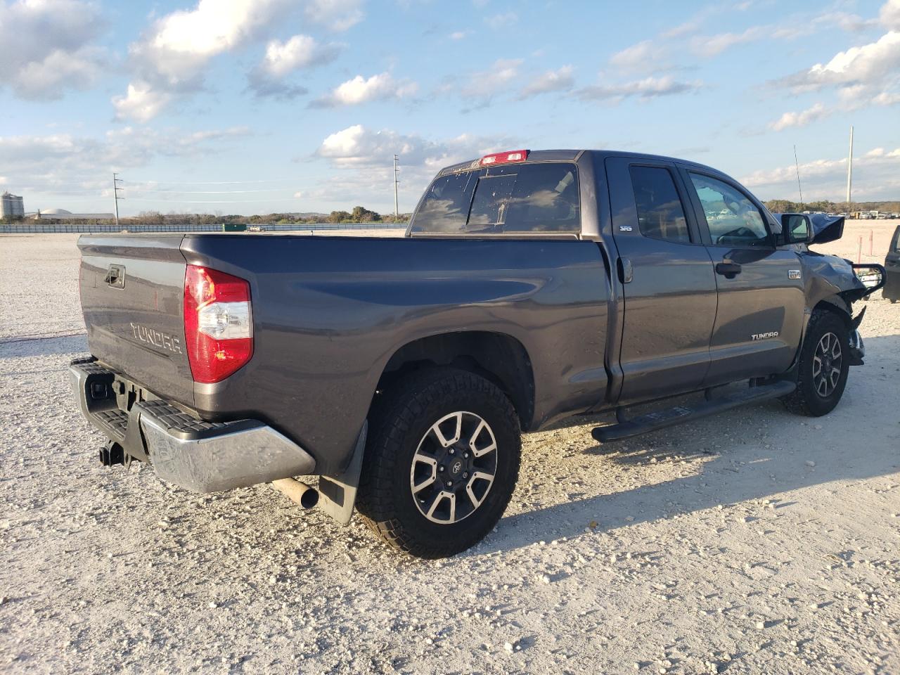 VIN 5TFRY5F18FX185895 2015 TOYOTA TUNDRA no.3