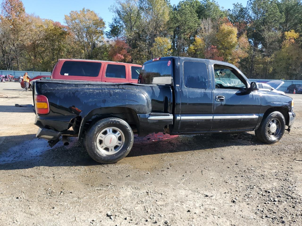2001 GMC Sierra - Image 3