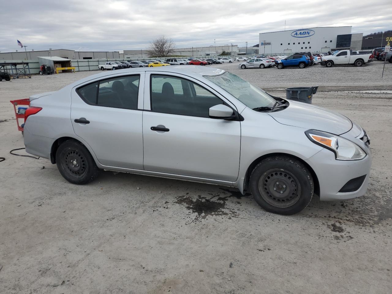 VIN 3N1CN7AP9JL856665 2018 NISSAN VERSA no.4