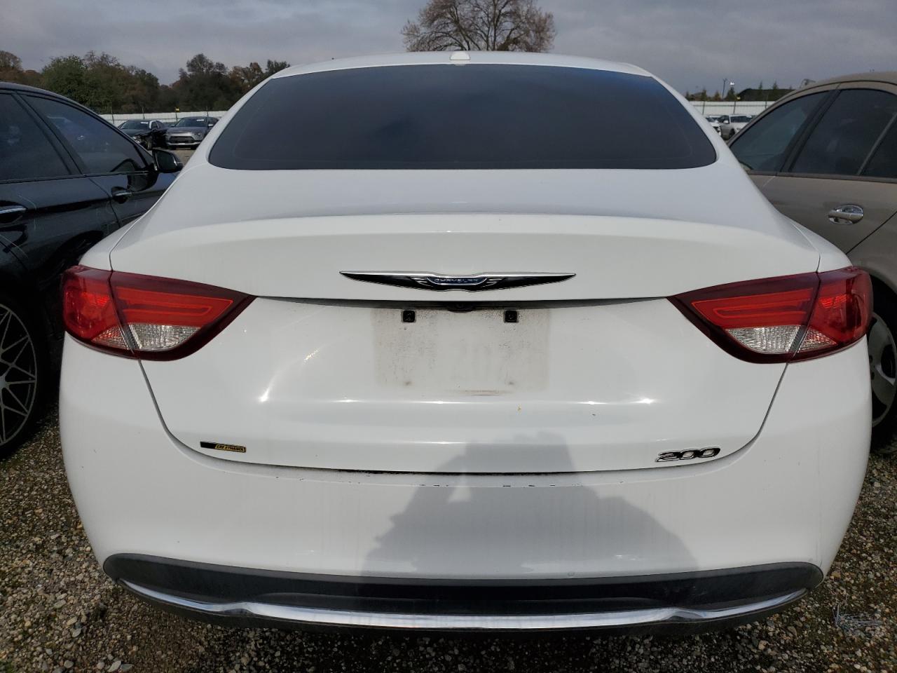 VIN 1C3CCCAB0FN617095 2015 CHRYSLER 200 no.6