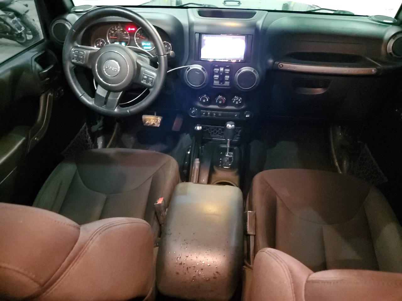 2017 Jeep Wrangler - Image 8