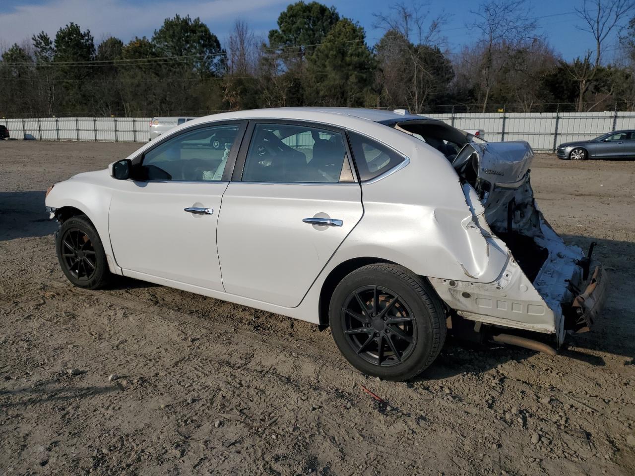 2013 Nissan Sentra - Image 2
