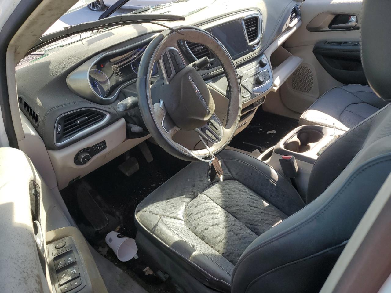 2018 Chrysler Pacifica Limited VIN: 2C4RC1GG2JR269163 Lot: 85670164