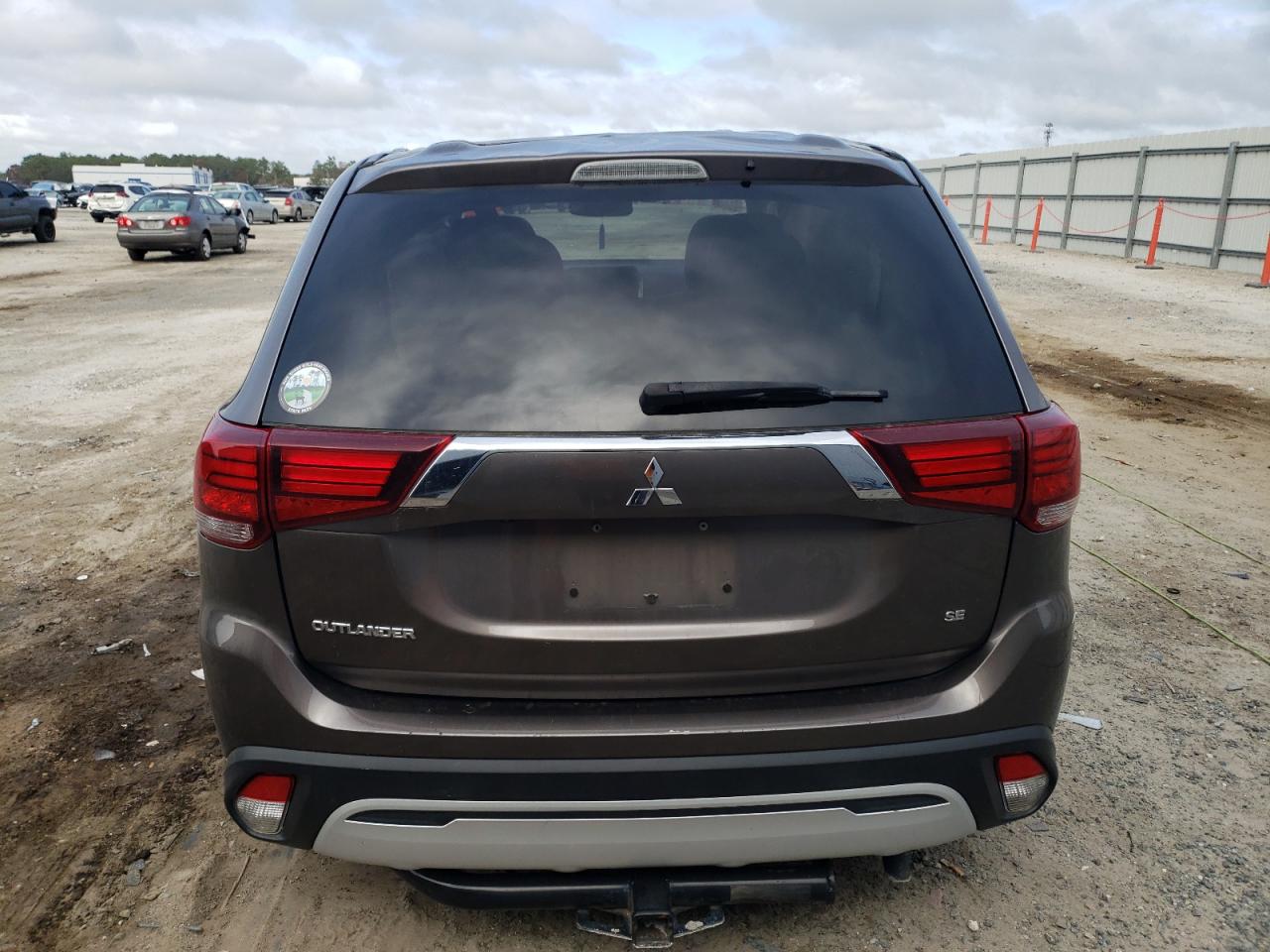 2020 Mitsubishi Outlander - Image 6