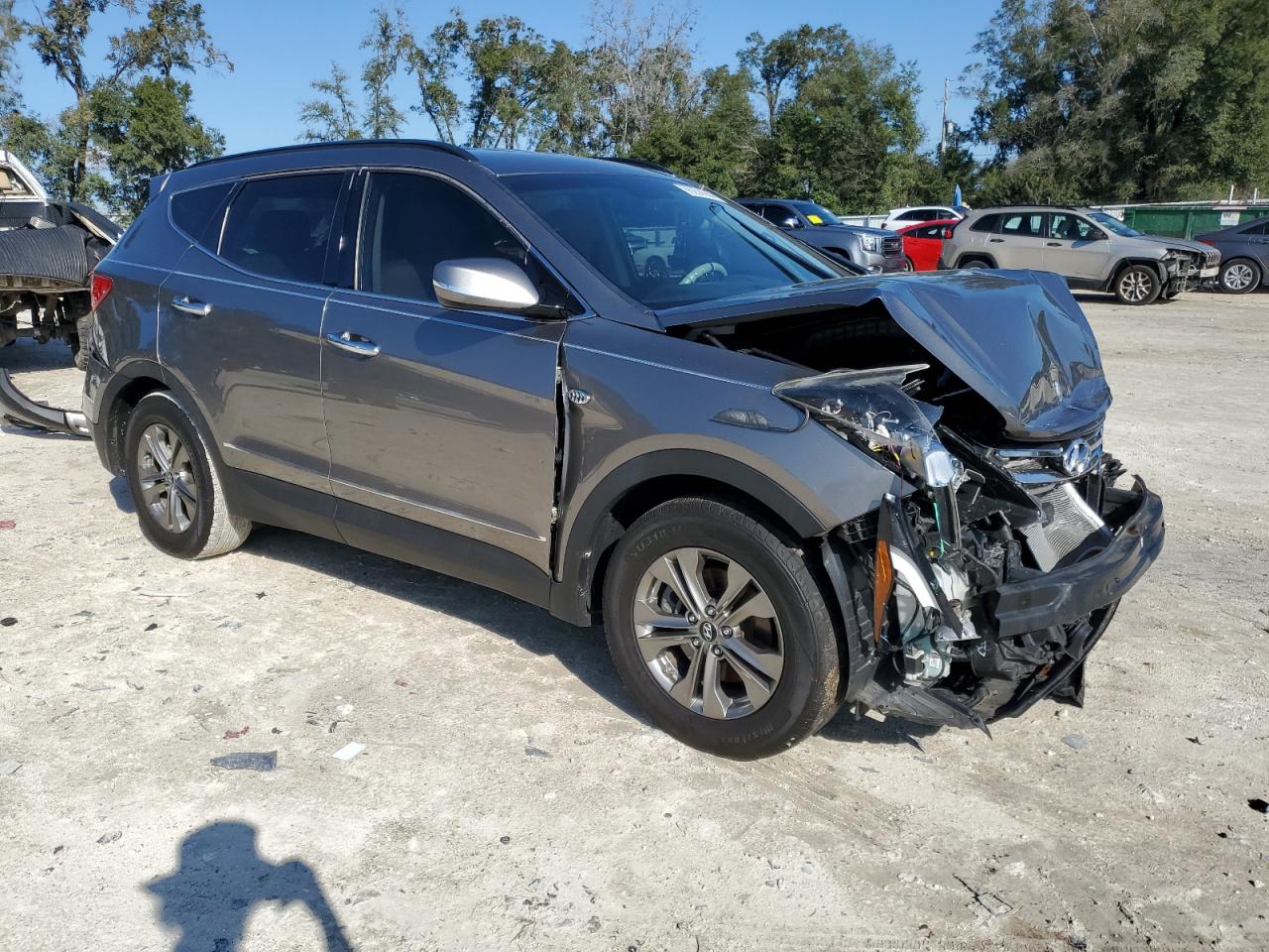 2014 Hyundai Santa Fe - Image 4