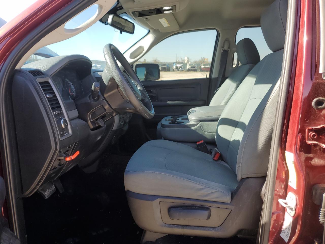 2016 Ram 1500 St VIN: 3C6RR7KT4GG265742 Lot: 83714334