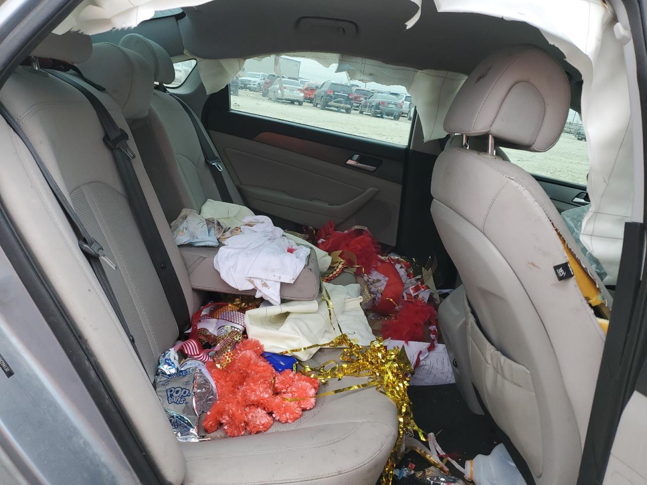 2016 Hyundai Sonata - Image 10