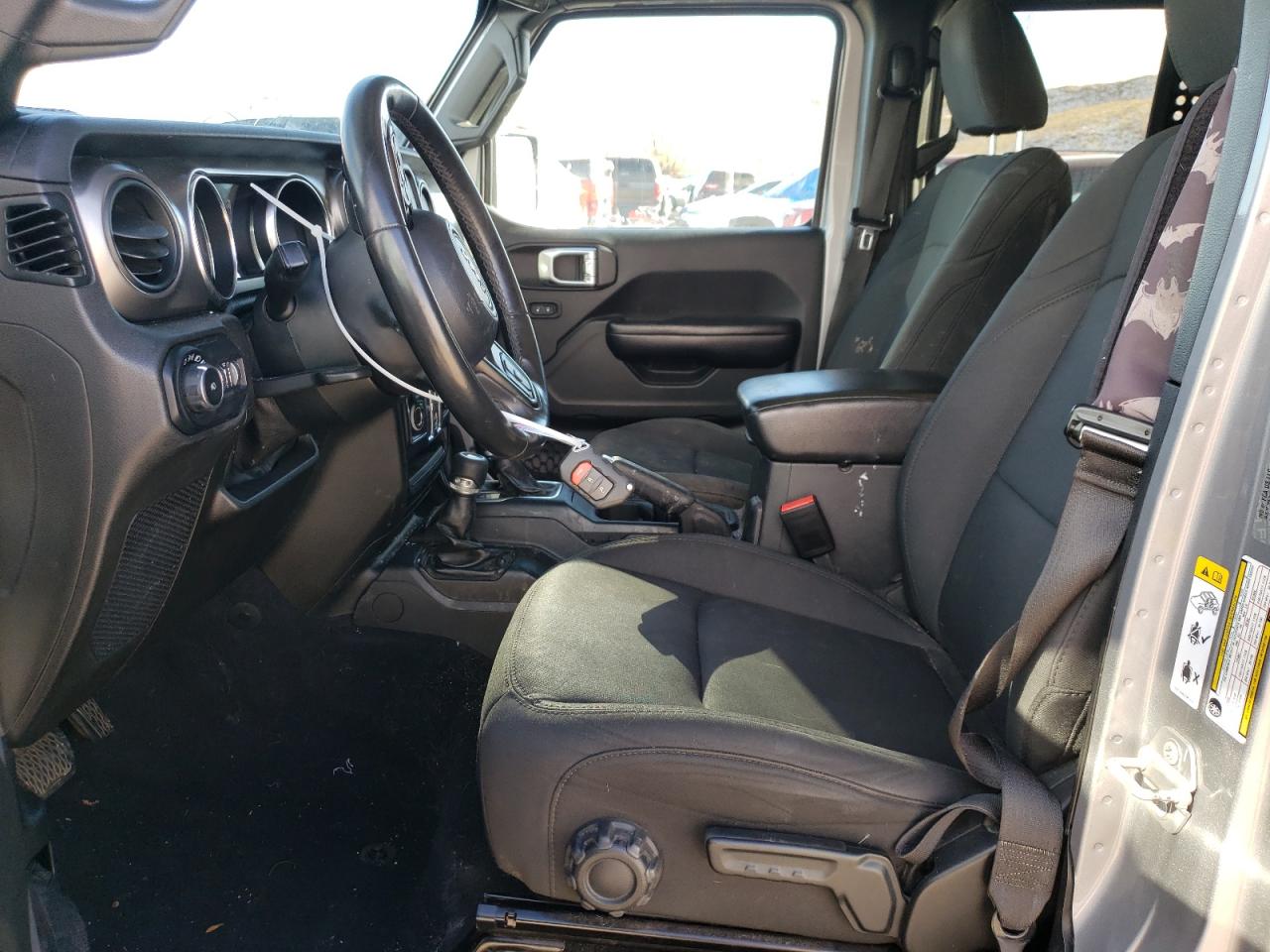 2019 Jeep Wrangler - Image 7