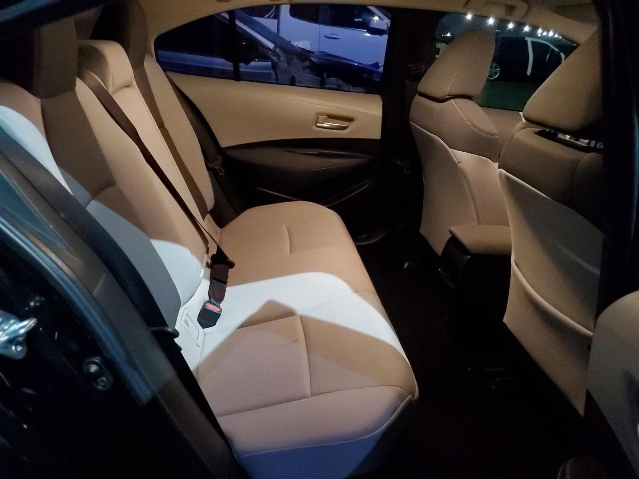 2021 Toyota Corolla - Image 10
