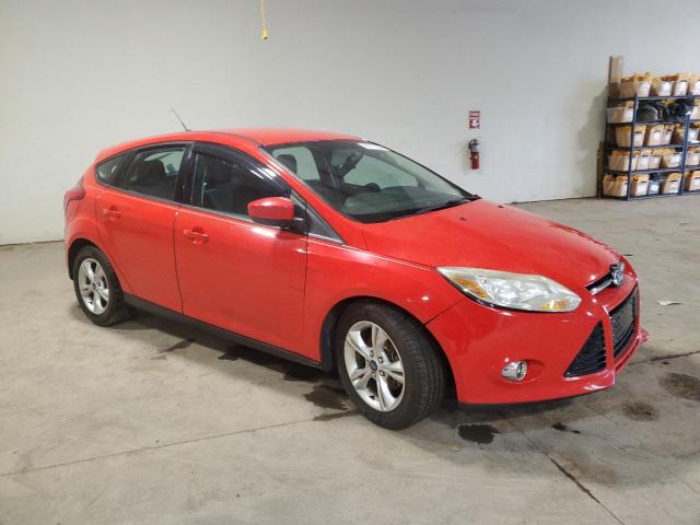  FORD FOCUS 2012 Czerwony