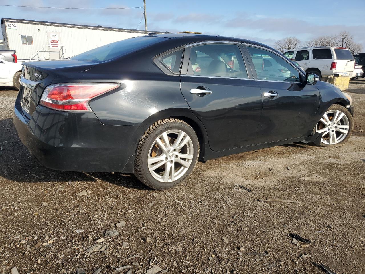 VIN 1N4BL3AP2EC126286 2014 NISSAN ALTIMA no.3