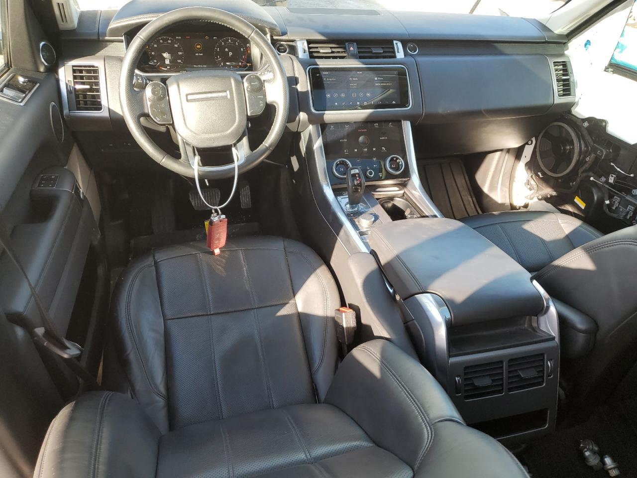 2018 Land Rover Range Rover - Image 8