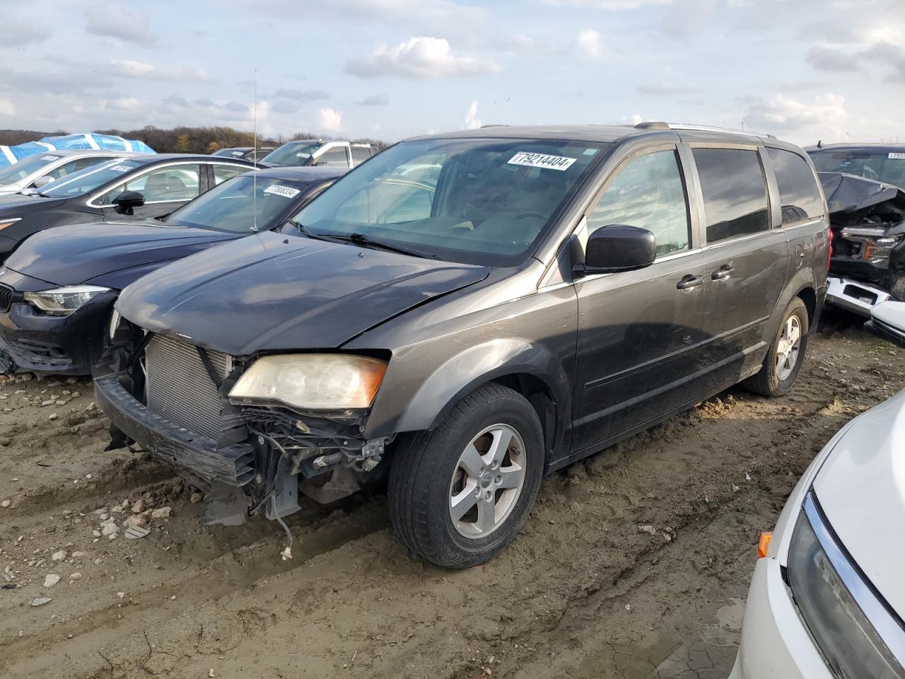 2011 Dodge Caravan - Image 1