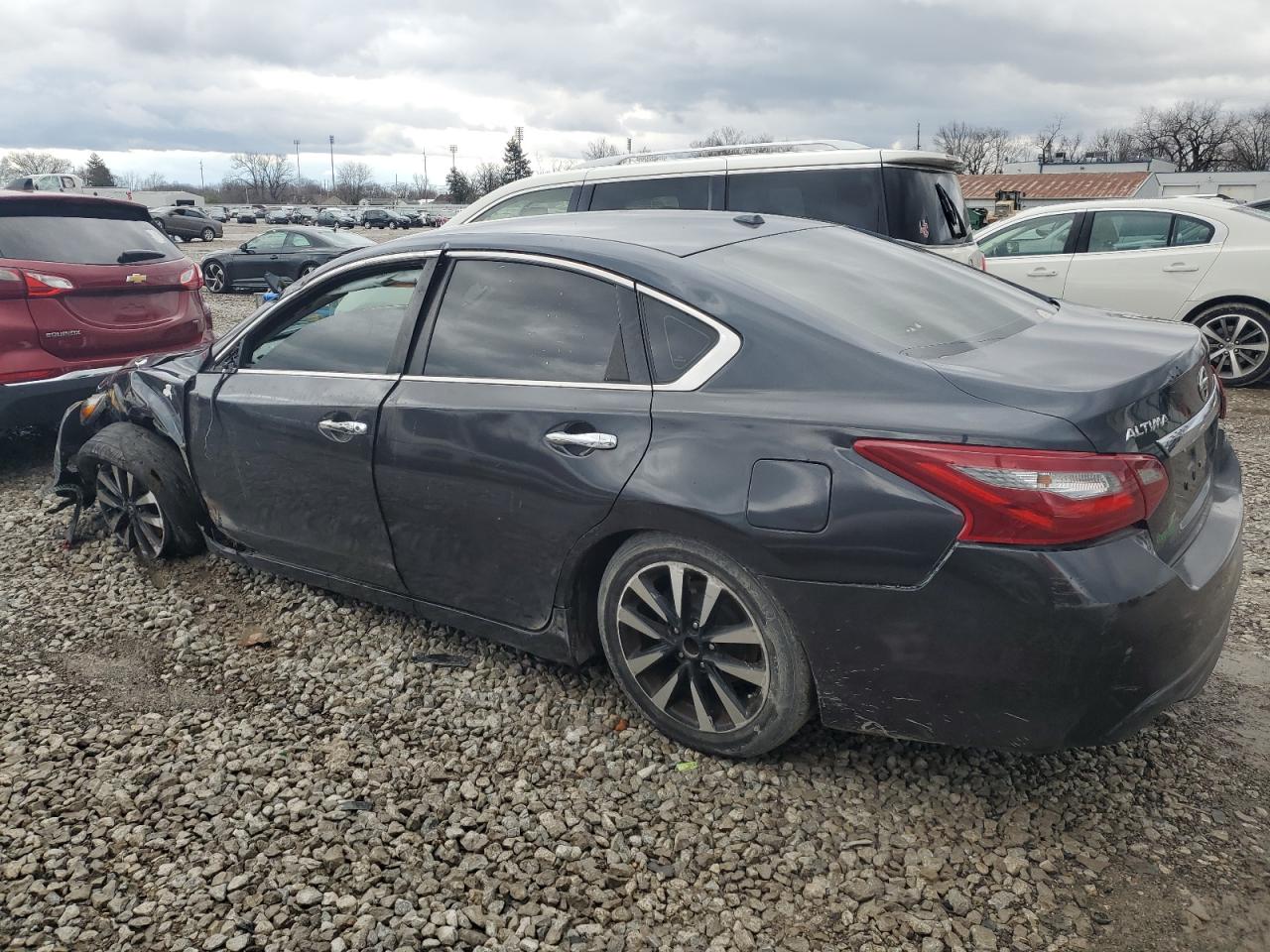 VIN 1N4AL3AP8JC128243 2018 NISSAN ALTIMA no.2