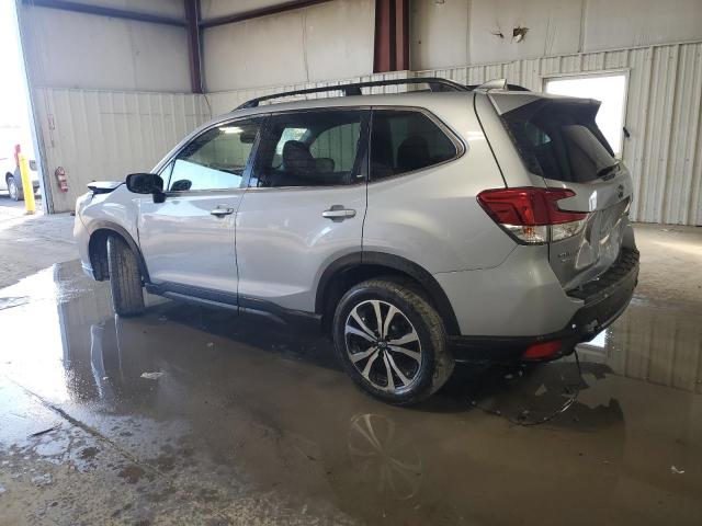  SUBARU FORESTER 2021 Сріблястий