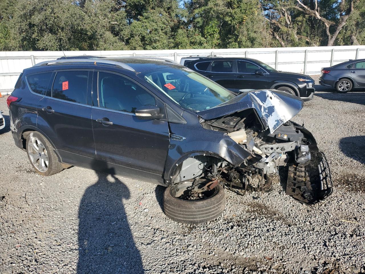 VIN 1FMCU0J97KUB21033 2019 FORD ESCAPE no.4