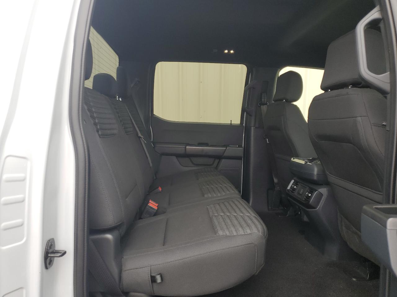 2022 Ford F-150 - Image 10