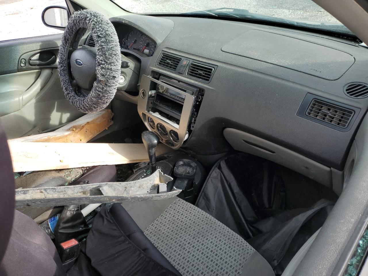 2006 Ford Focus - Image 8