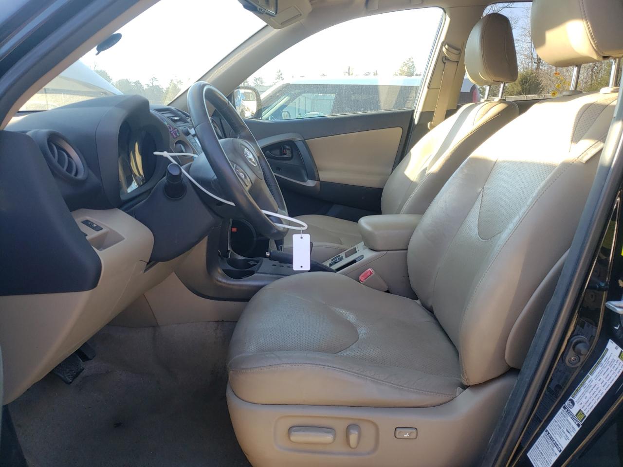 2011 Toyota RAV 4 - Image 7