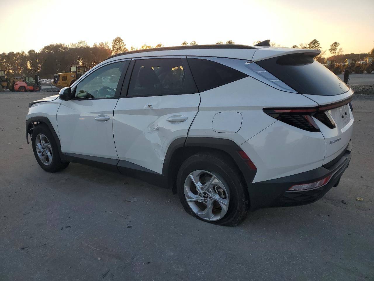 2023 Hyundai Tucson - Image 2