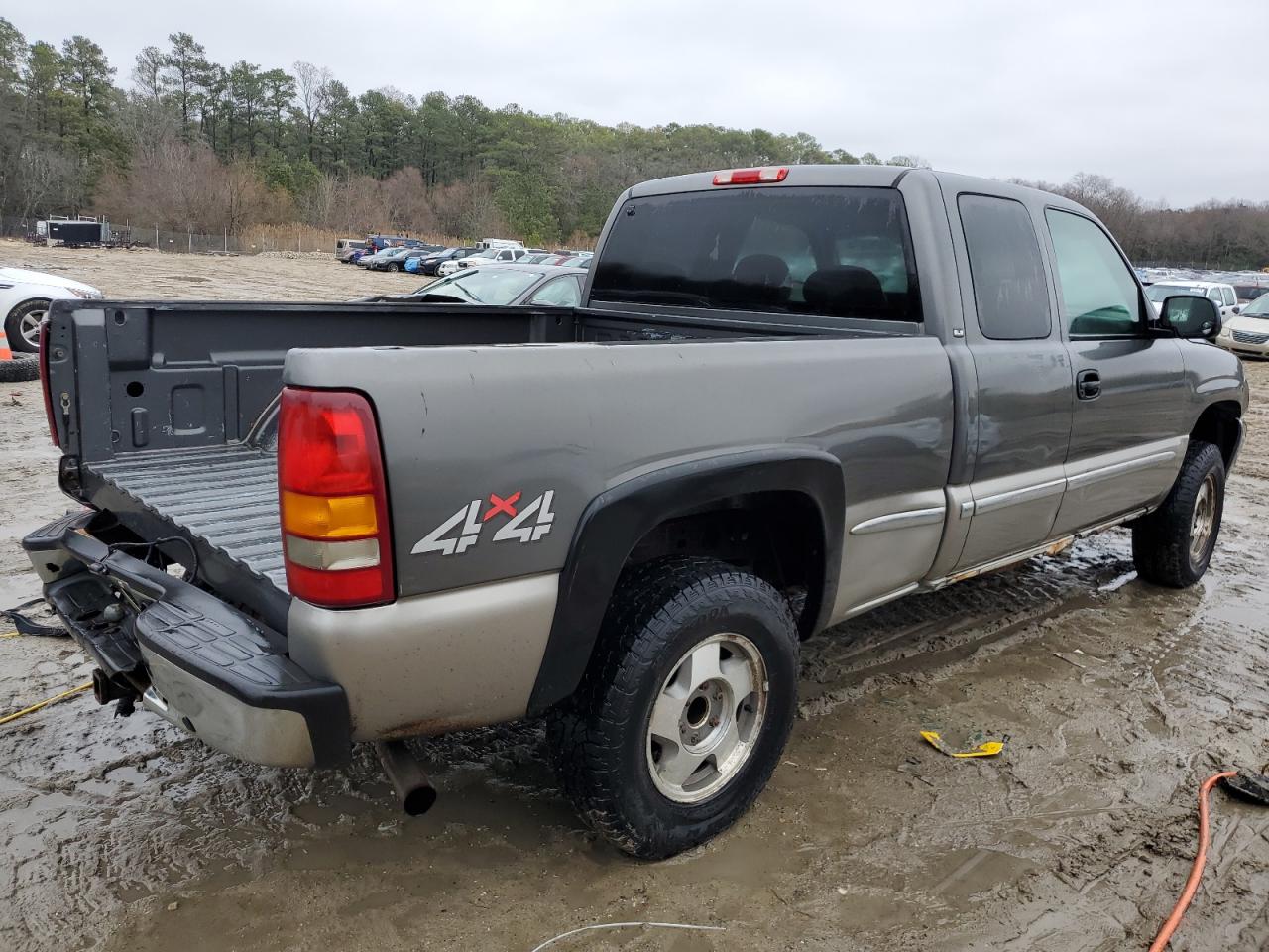 1999 GMC Sierra - Image 3