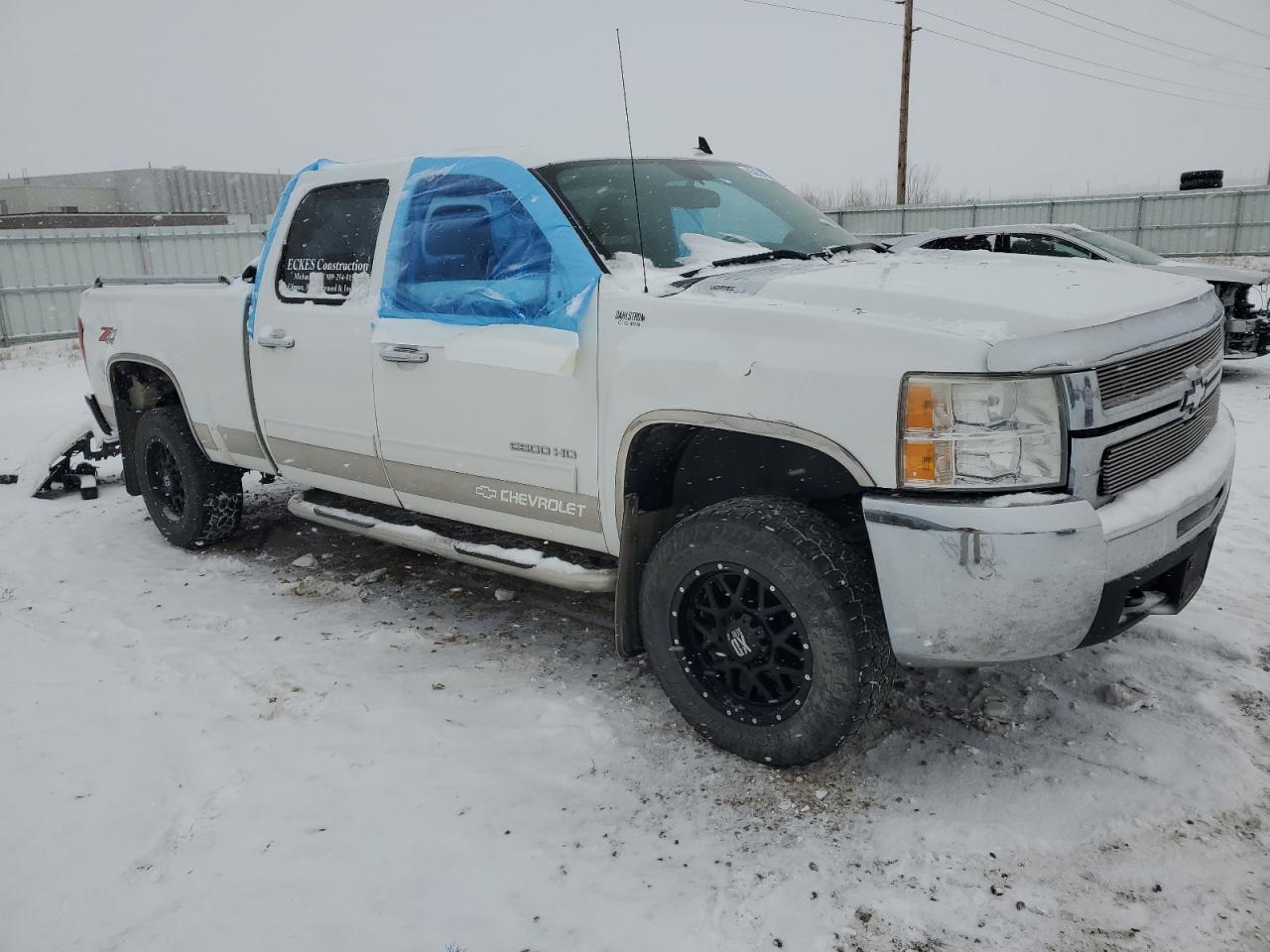 2010 Chevrolet Silverado - Image 4