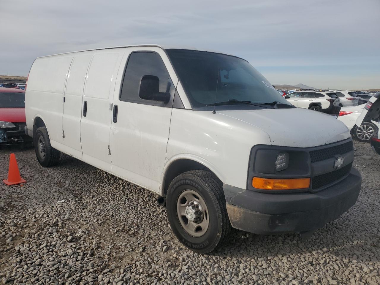 VIN 1GCWGGCF3F1165087 2015 CHEVROLET EXPRESS no.4