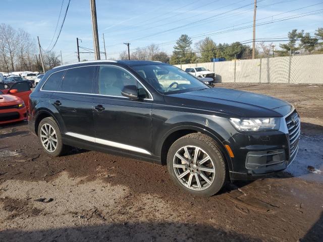  AUDI Q7 2017 Чорний