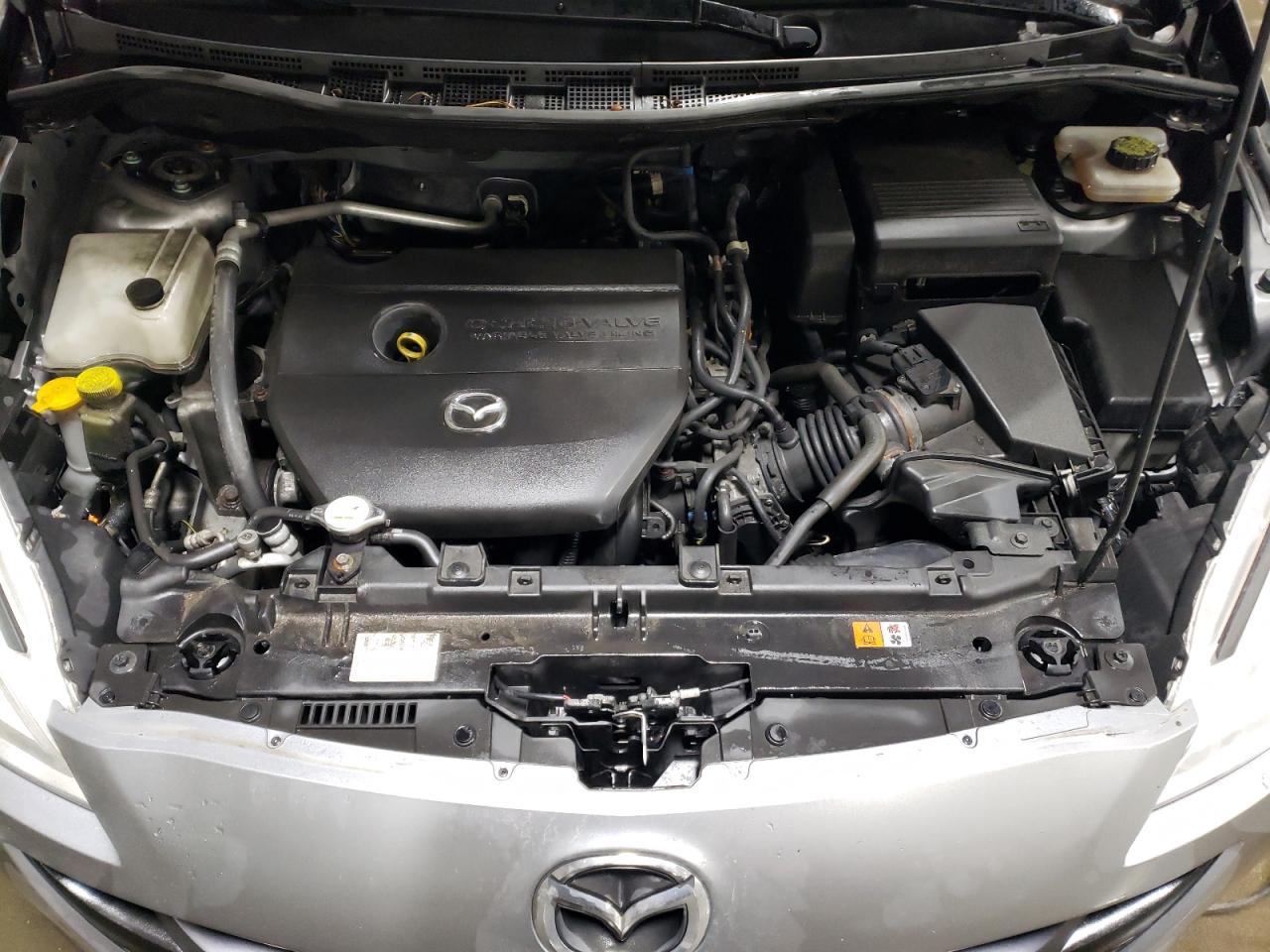 2015 Mazda 5 - Image 12