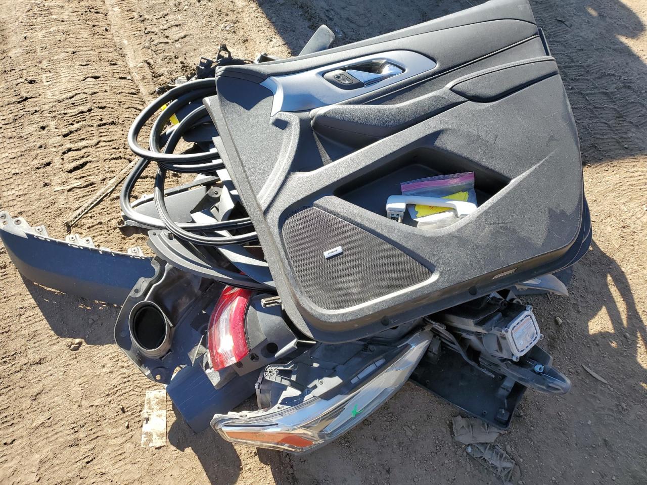 2020 Chevrolet Traverse - Image 13