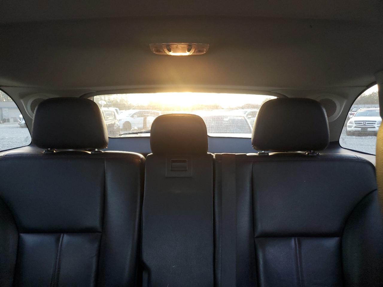2011 Ford Edge - Image 10