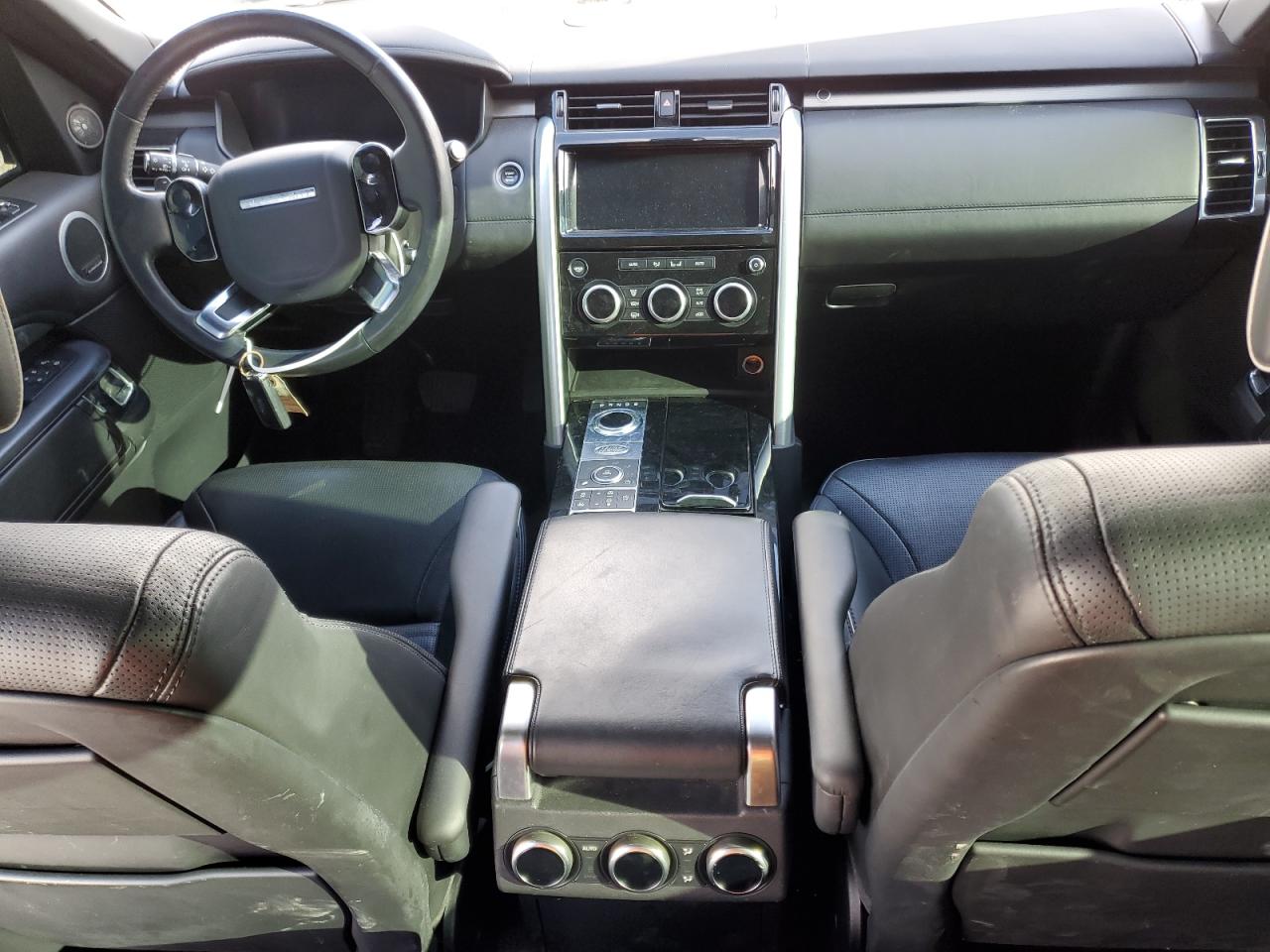 2020 Land Rover Discovery - Image 8